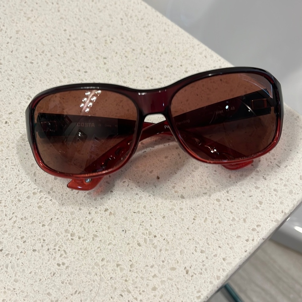 Ladies sunglasses